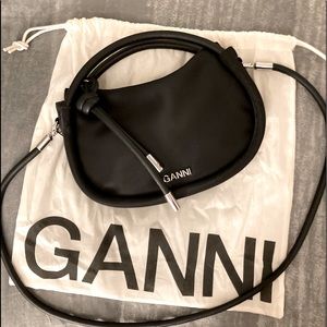 ✨NEW GANNI Knot bag